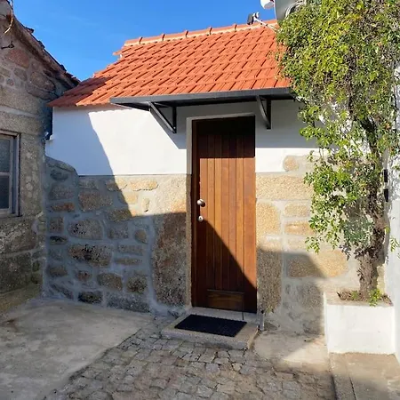 Casinha Do Sol - Natureza & Lazer - Serra Da Freita Apartman Arouca